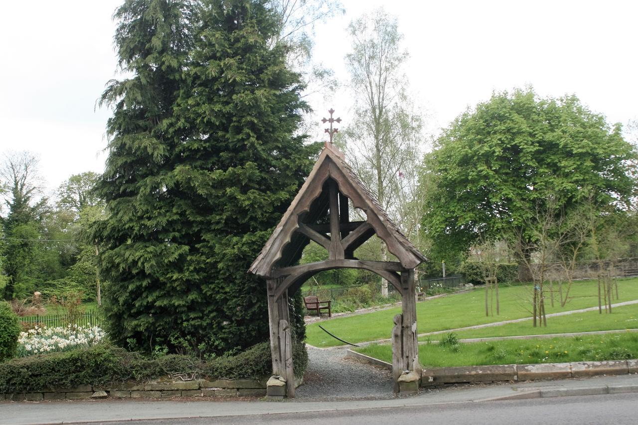 Ye Olde Boote Inn Oswestry Luaran gambar